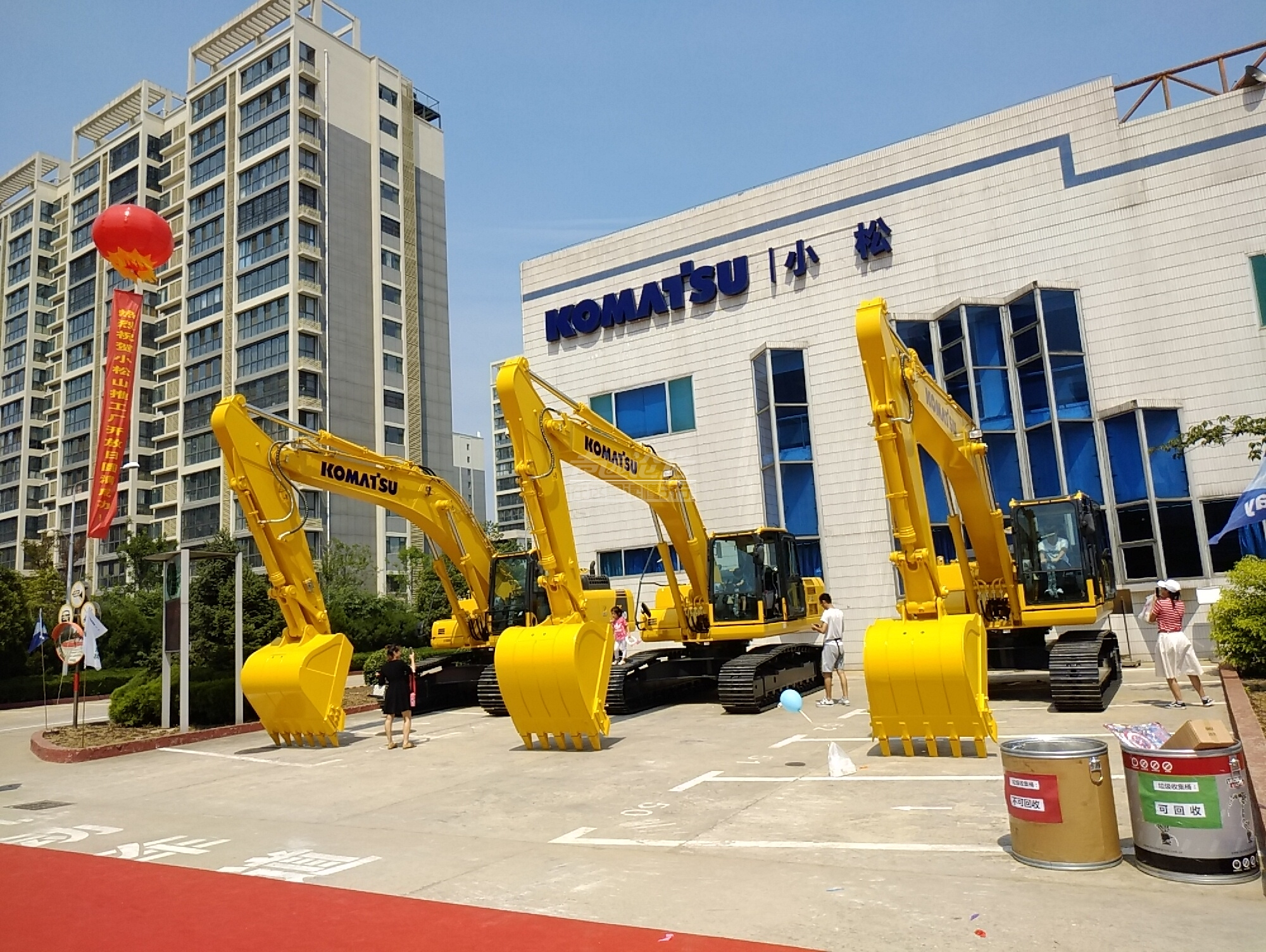 世界500强小松山推工厂开放日超级给力!全球瞩目-嗨爆全城!