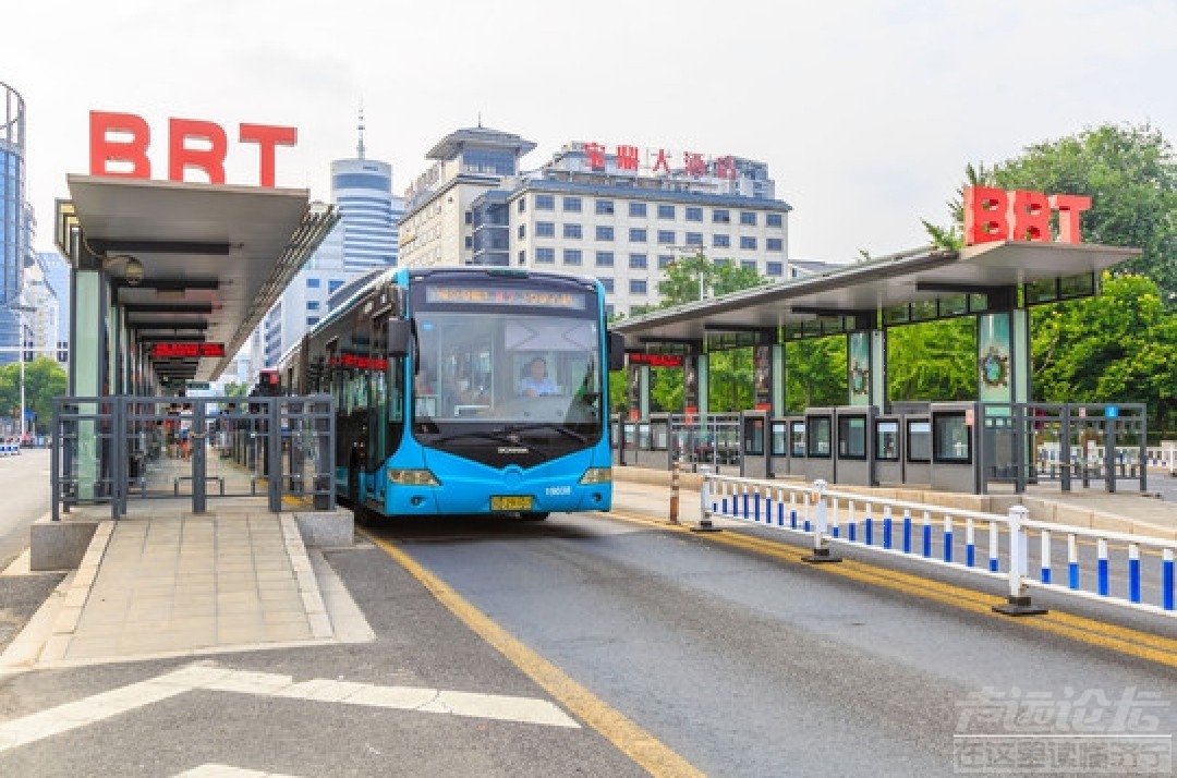 济宁市应倡导学习枣庄brt公交